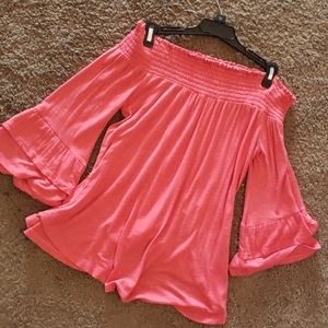 🛍Boho cold shoulder shirt